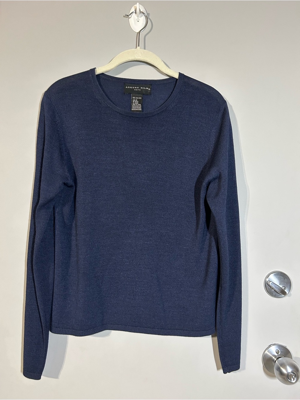 august silk navy crewneck sweater 100% silk size M quiet luxury capsule layered